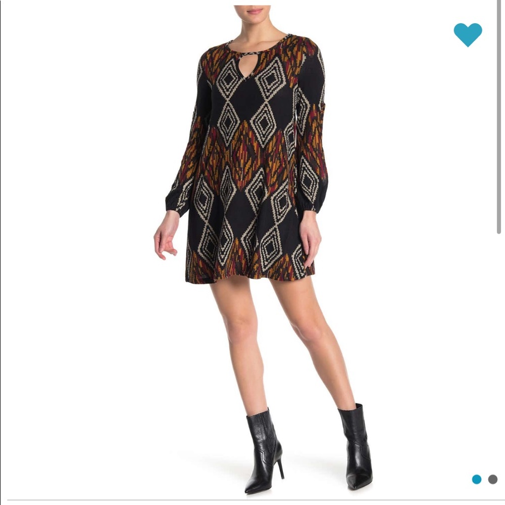 Papillon Peep Sleeve Boho Dress, new!  XS & M‎